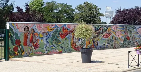 Facade college wilbur wright